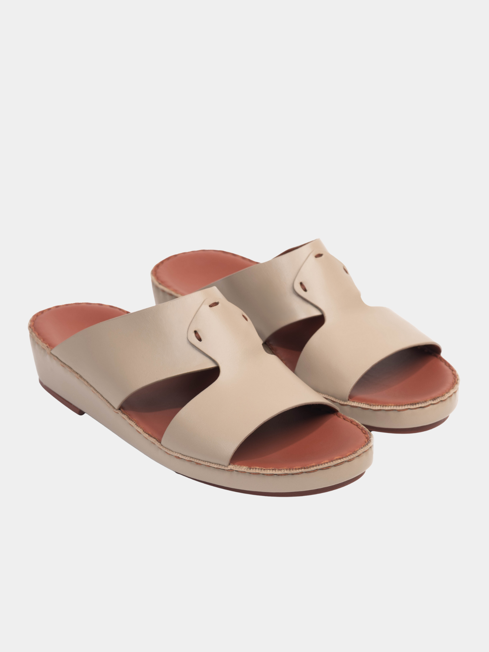 Taj Comfy Romacalf