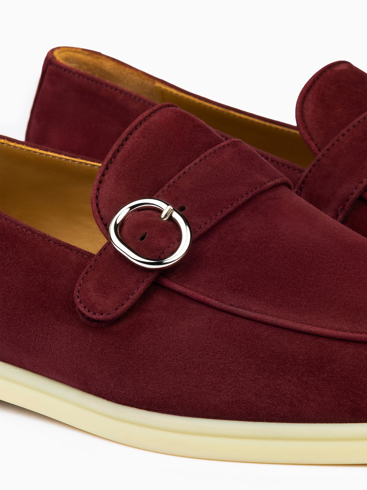 Burgundy - details