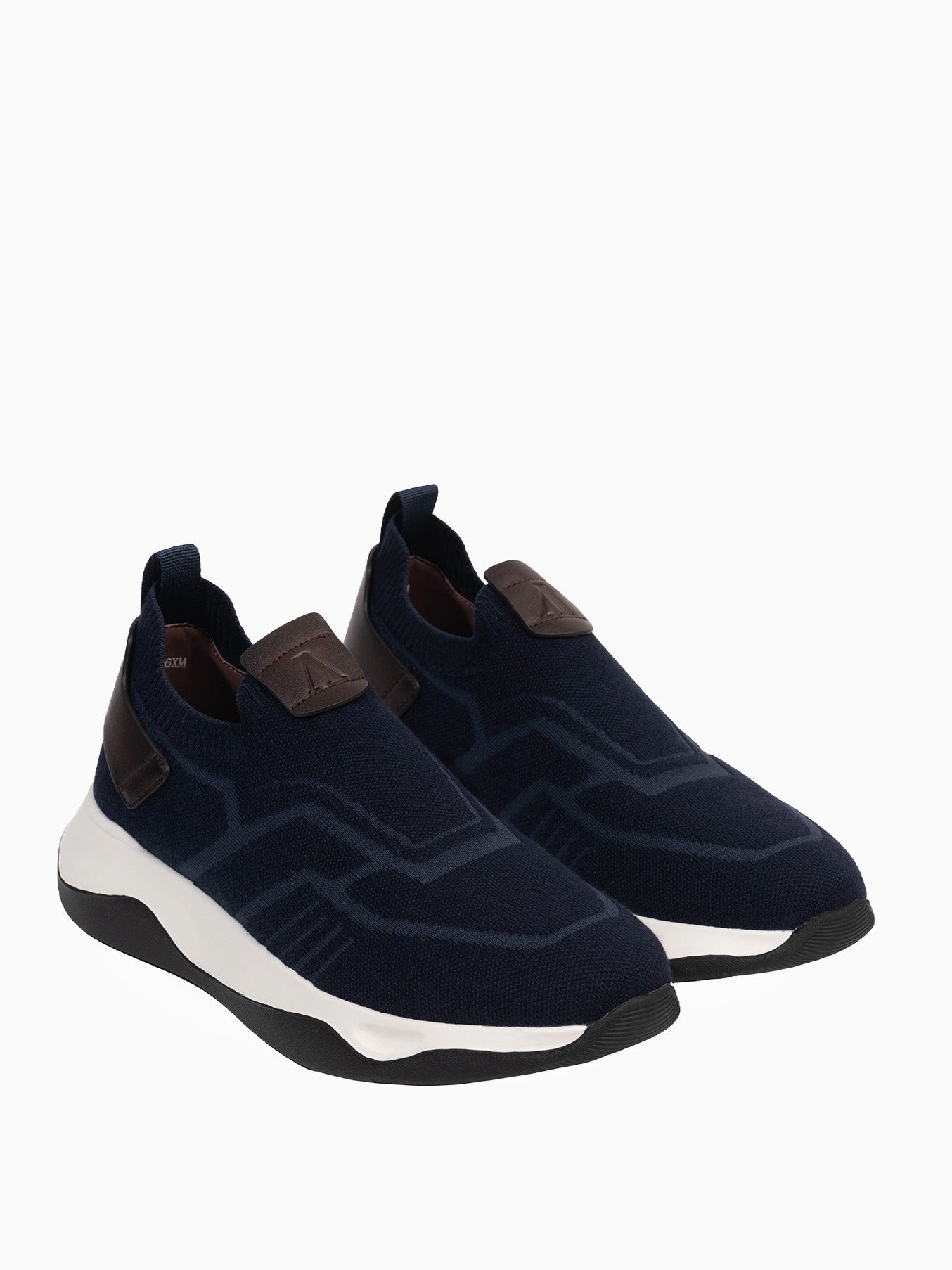 APEX Sneaker